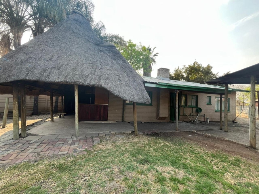 3 Bedroom Property for Sale in Oos Einde North West